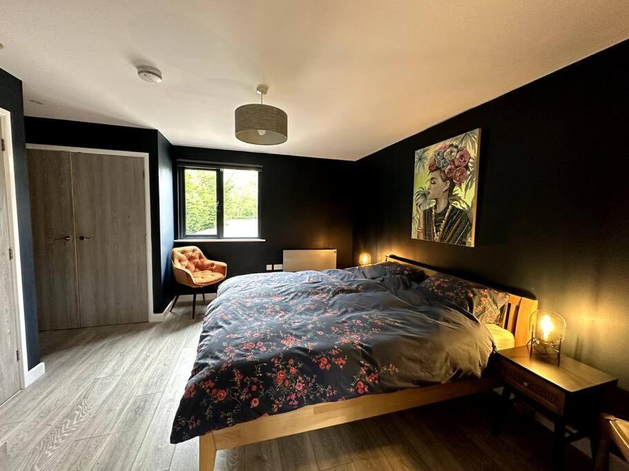 Beautiful Cabin With Pond View Steyning Exterior photo
